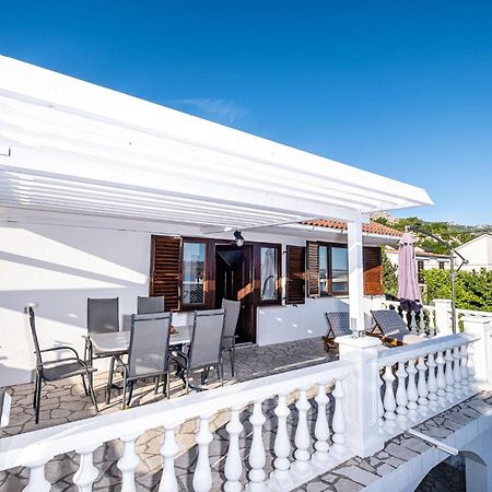 House Petra On The Beach-Sea Cesarica Εξωτερικό φωτογραφία