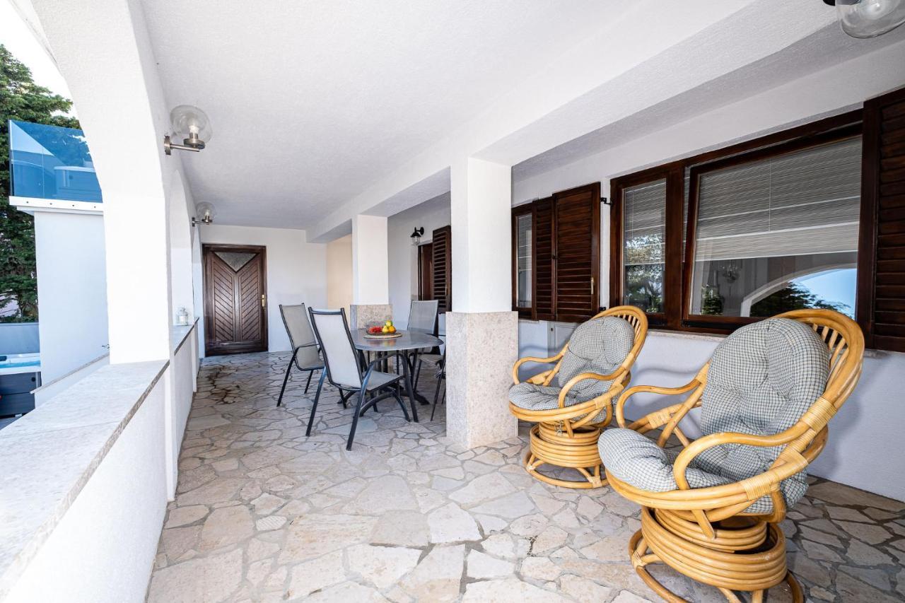 House Petra On The Beach-Sea Cesarica Εξωτερικό φωτογραφία