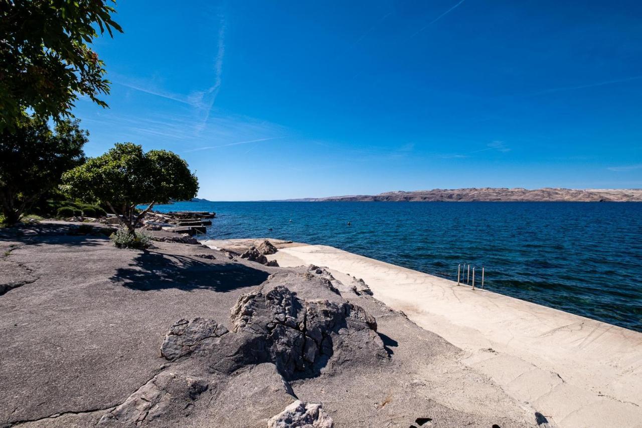 House Petra On The Beach-Sea Cesarica Εξωτερικό φωτογραφία