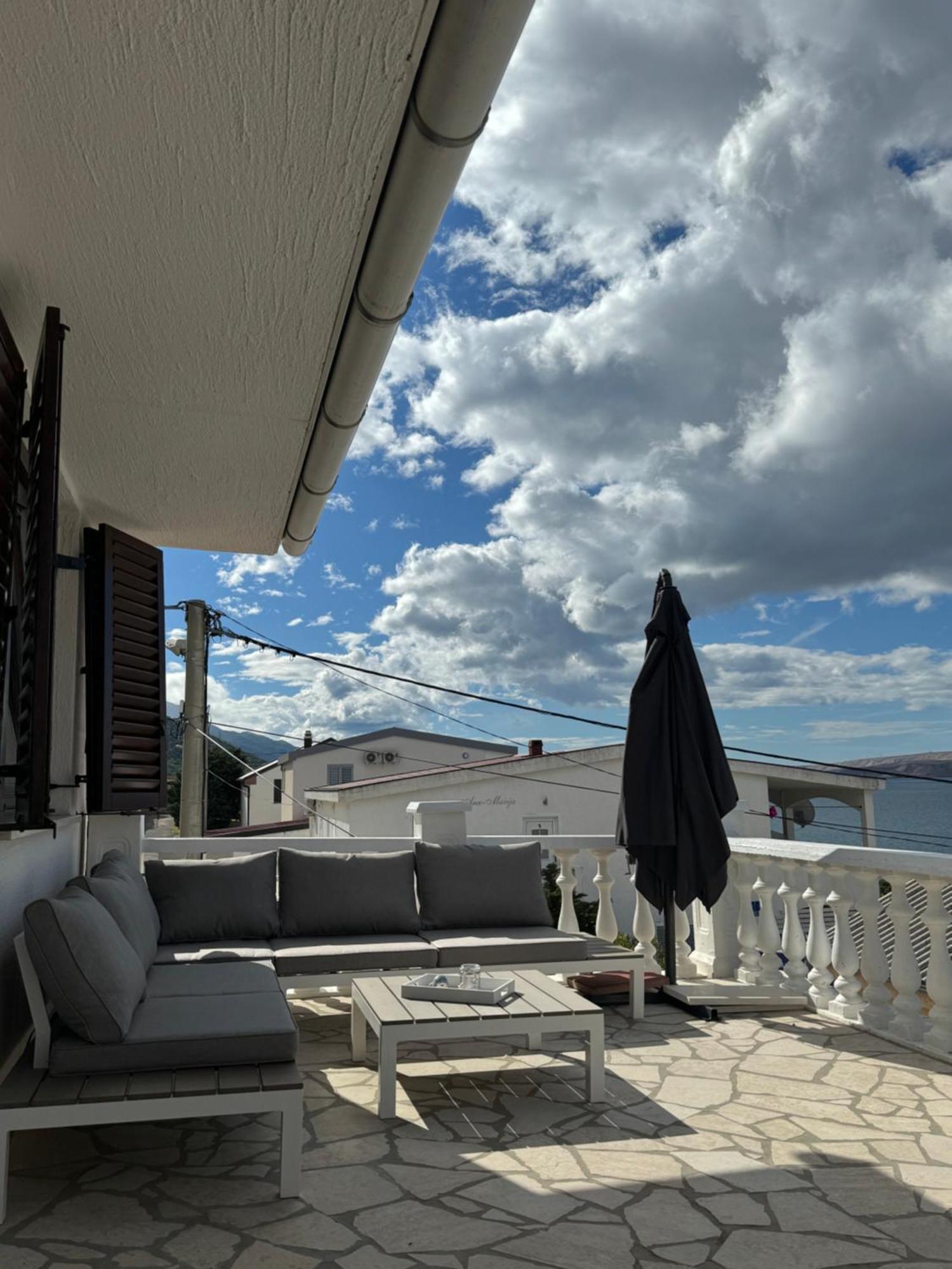 House Petra On The Beach-Sea Cesarica Εξωτερικό φωτογραφία